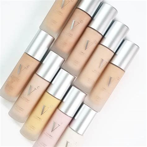 Enhance Your Natural Beauty with the Magic Radiance Foundation